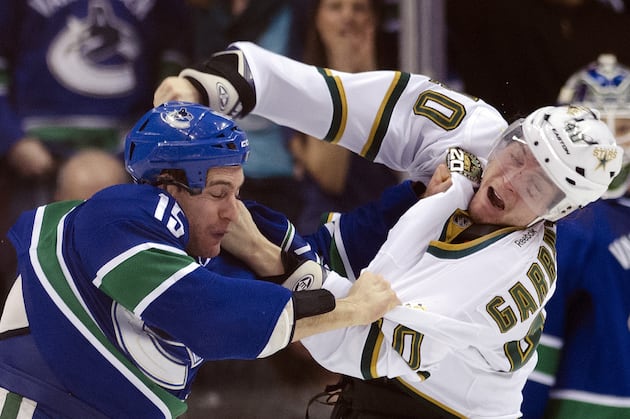 Three Fights in Three Seconds Between the Canucks and Stars