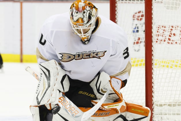 Fasth Stays Perfect, Helps Ducks in Shootout