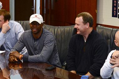 Hired Away from Arkansas, Tim Horton Fits as Auburn's Running Backs Coach