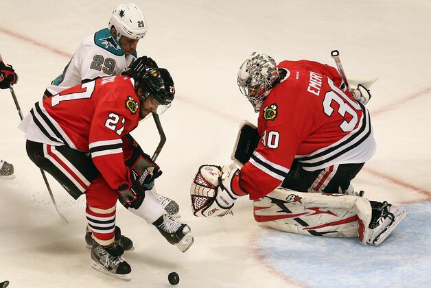 Canucks vs. Blackhawks: Defensive Play Key to Chicago Taking Down Vancouver