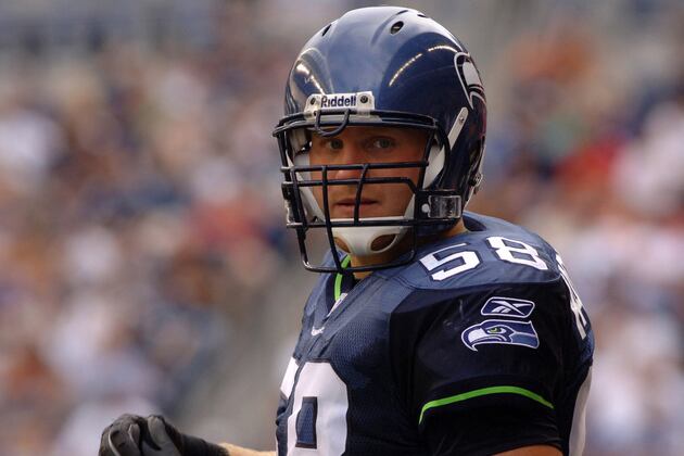 Kacyvenski Works to Save the NFL from Dangerous Play