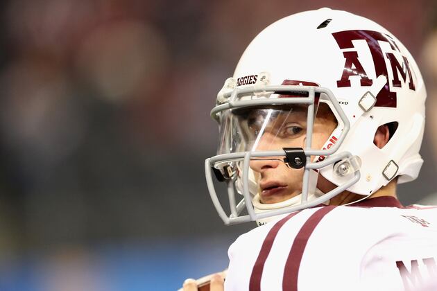 Texas A&M's Johnny Manziel in Fort Worth to Accept Davey O'Brien Award