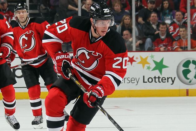 Carter Leaves Game vs. Sens Due to Upper Body Injury