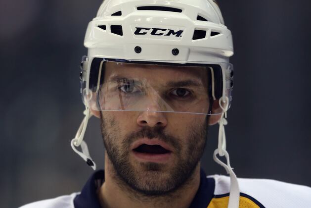 Gaustad Doubtful for Tuesday vs. Wings