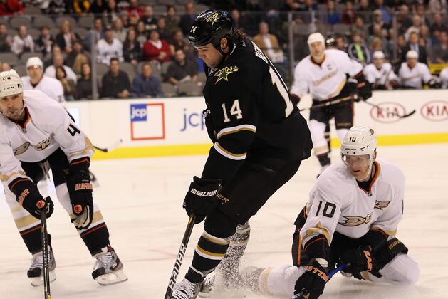 Stars Recall Matt Fraser and Jordie Benn