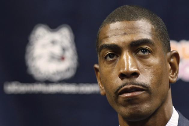 Debate: What Grade Would You Give Kevin Ollie in Year One?