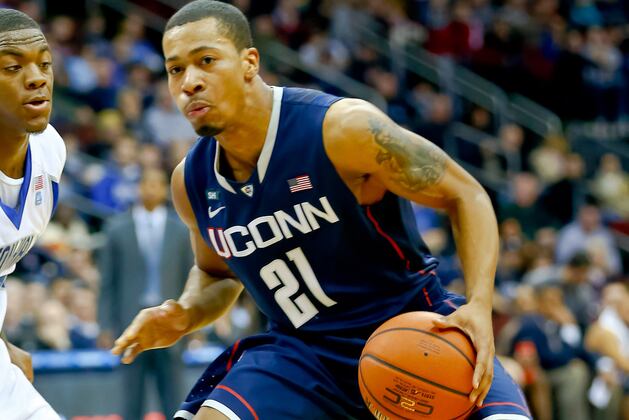 Calhoun Wins Big East Rookie of Week
