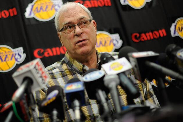 Phil Jackson Sees Elements of the Triangle with Spurs