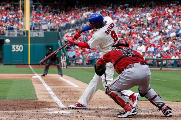 Phillies Agree to Major League Contracts with Nine Players