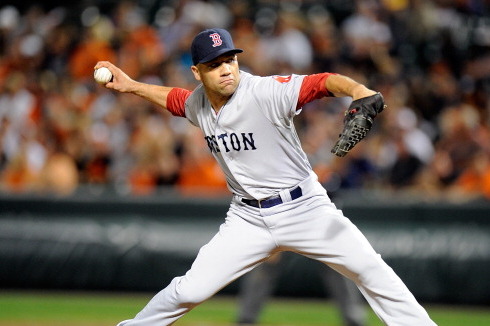 Debate: Should the Sox Part Ways with Alfredo Aceves?