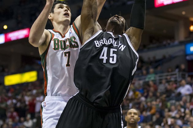 Video: Gerald Wallace Posterizes Ersan Ilyasova