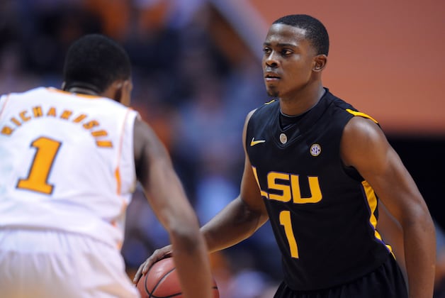 LSU Tumbles to Vols