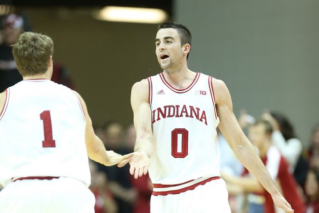 Zeller and Hulls Named Capital One Academic All-Americans