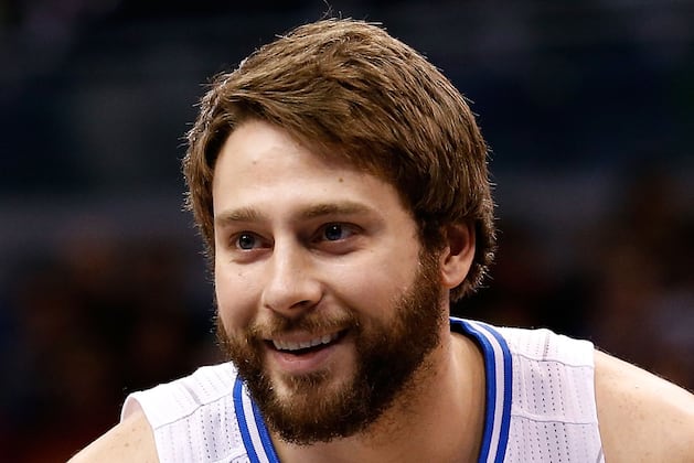 Report: Bobcats Trade Hakim Warrick to Magic for Josh McRoberts