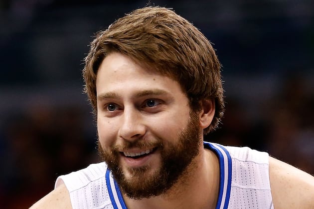 Report: Bobcats Trade Hakim Warrick to Magic for Josh McRoberts