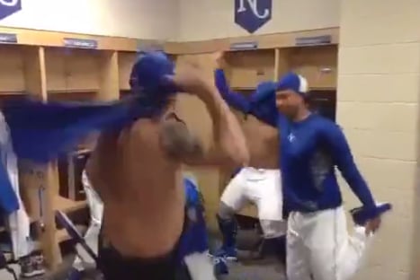 Kansas City Royals Do the Harlem Shake