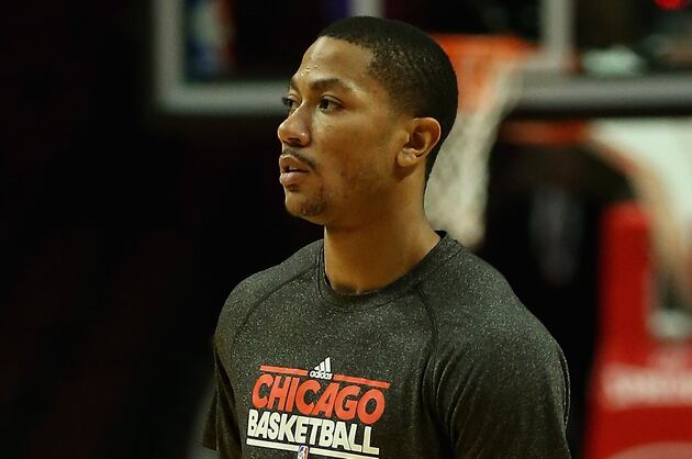 Derrick Rose Tries to Distance Himself from Brother's Comments