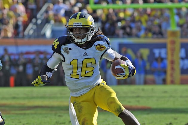 Mayhew Says Denard Robinson Is 'Ultimate Hybrid Swiss-Army Knife'