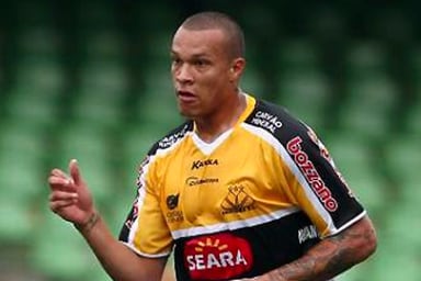 Hannover Midfielder Franca Diagnosed with Tuberculosis