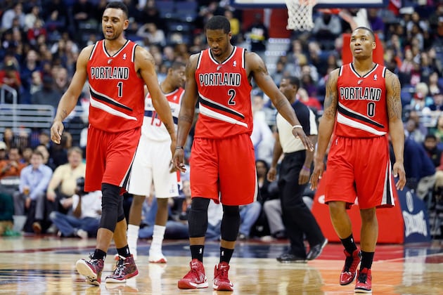 Lakers Beat Blazers 111-107