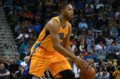 Hornets Can't Hang on and Lose to Dallas