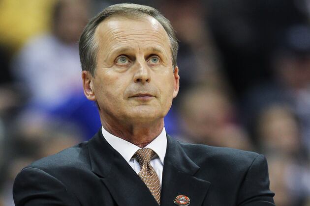 Defense Lets Longhorns Down in Another Blowout Loss to Kansas State