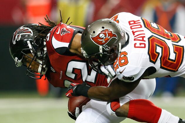 Mike Smith: Jacquizz Rodgers Can Play All Three Downs