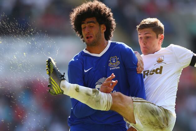 Everton Boss Moyes Tells Talisman to Copy Barca Star When Kicked