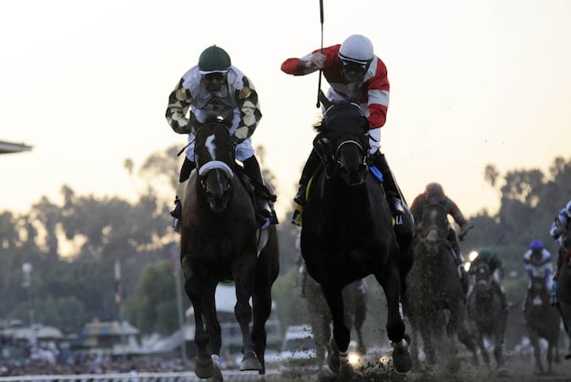 Mark Valeski Strikes Gold in Grade 3 Mineshaft