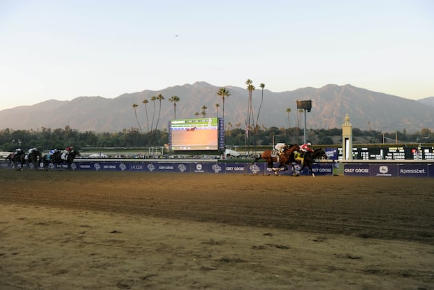 Historical Race Wagers Now Legal in Wyoming