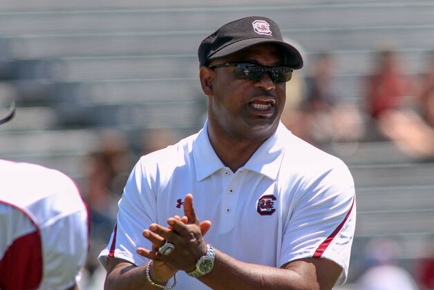 Board of Trustees Approves Coaches' Contracts