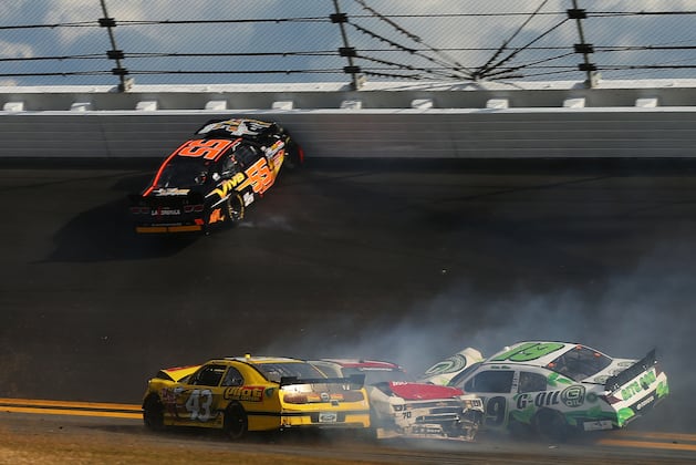 Annett to Miss 6-8 Weeks After Chest Surgery