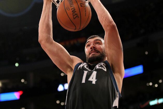 Nikola Pekovic Suffers Abdominal Strain vs. Lakers, Will Not Return
