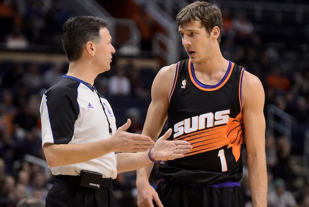 Dragic Doubtful to Return vs. Hawks Due to Bruised Back