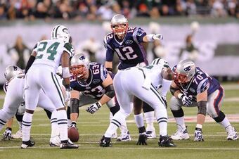Tom-brady-patriots-darrelle-revis-jets_original_crop_north