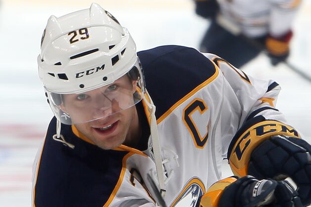 Pominville Leads Sabres in 4-3 so Win over Devils