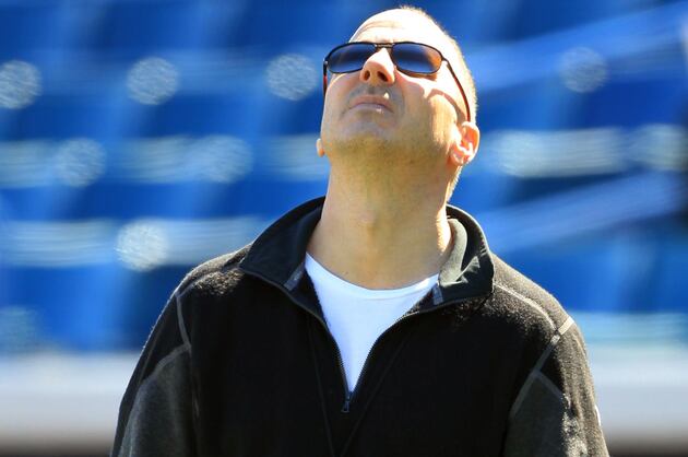 Cashman Suffers Ankle Injury During Sky-Diving Stunt with Golden Knights