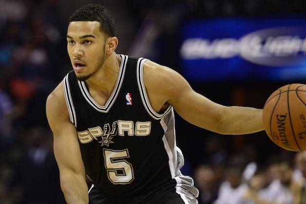 Neal Congratulates Joseph for Not Losing Pistons Game