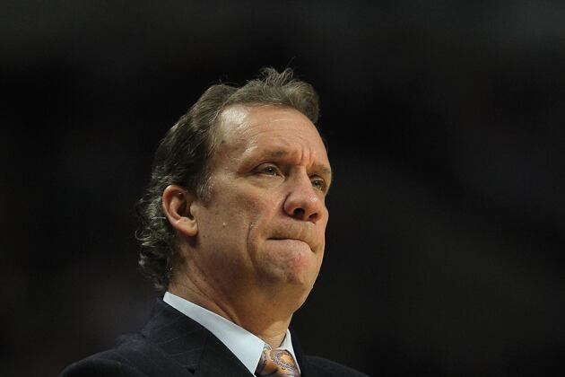 Ex-Timberwolves Coach Saunders Representing Group to Buy Team, Report Says