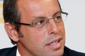 Rosell-sandro-close490ai_2_crop_north