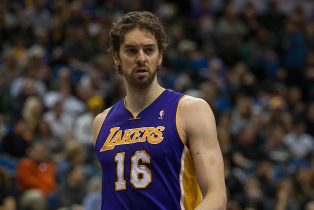 Pau Gasol Hopes to Get Clearance for Running Drills After Trip