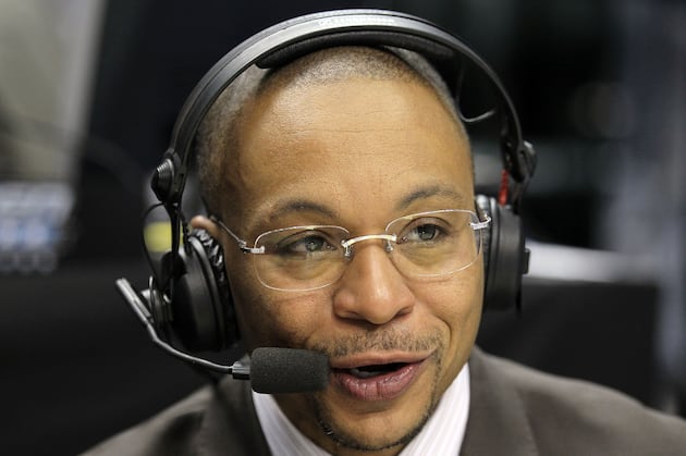 Champions League Reaction: Will Gus Johnson Ever Be a Good Soccer Broadcaster?
