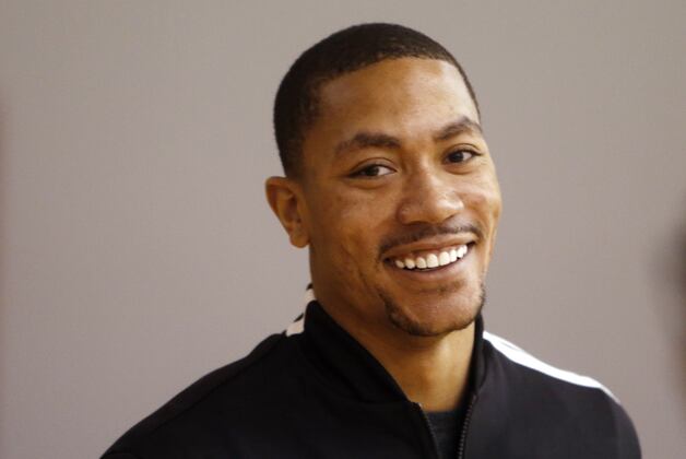 Derrick Rose's Encouraging Status Doesn't Guarantee Return to Bulls This Season