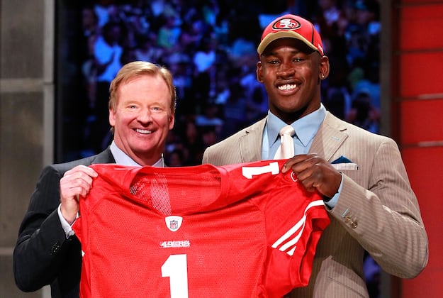 Debate: Should SF Move Up, Back or Stand Pat in the NFL Draft?