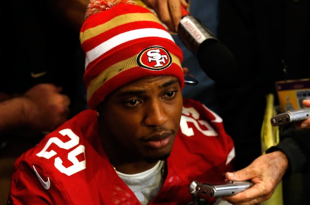 49ers' Culliver Visits with LGBTQ Crisis Support Group