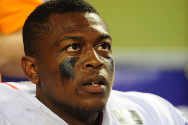Linebacker DeLoach Turning Heads in Spring Practice