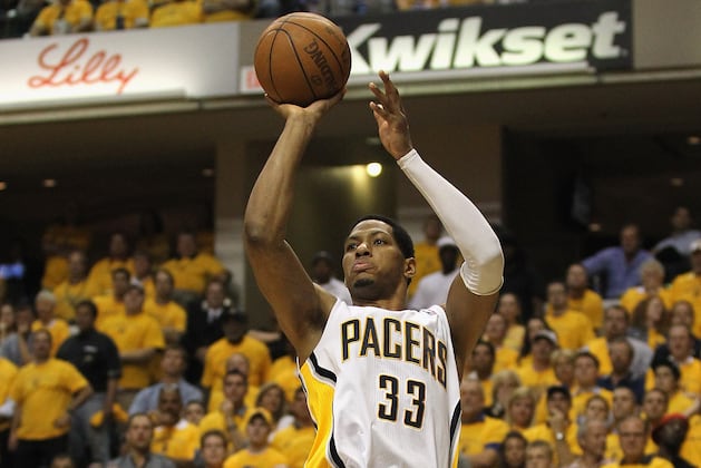 Pacers Granger out a Week Due to Sore Knee. Again.