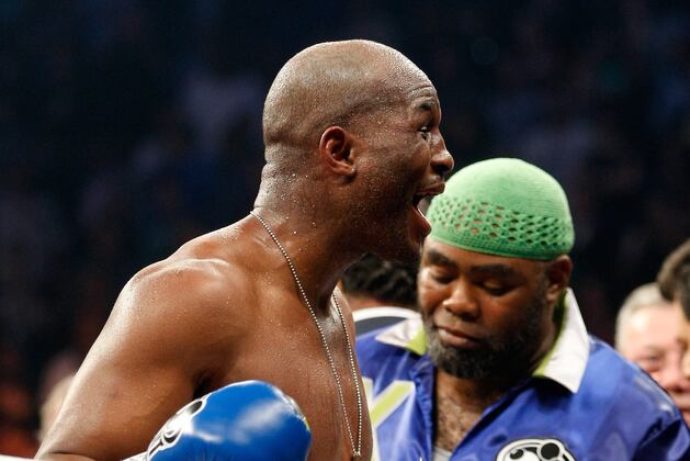 Breaking Down Bernard Hopkins vs. Tavoris Cloud Fight