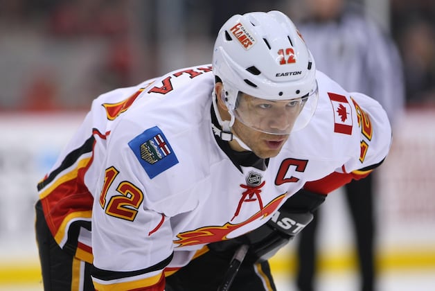 NHL Trade Rumors: Latest Rink Buzz on Jarome Iginla, Phil Kessel and More