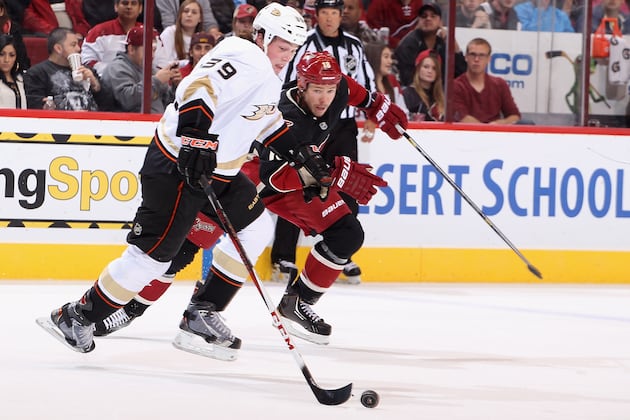 Ducks Avoid Sweep with 2-0 Victory over Coyotes